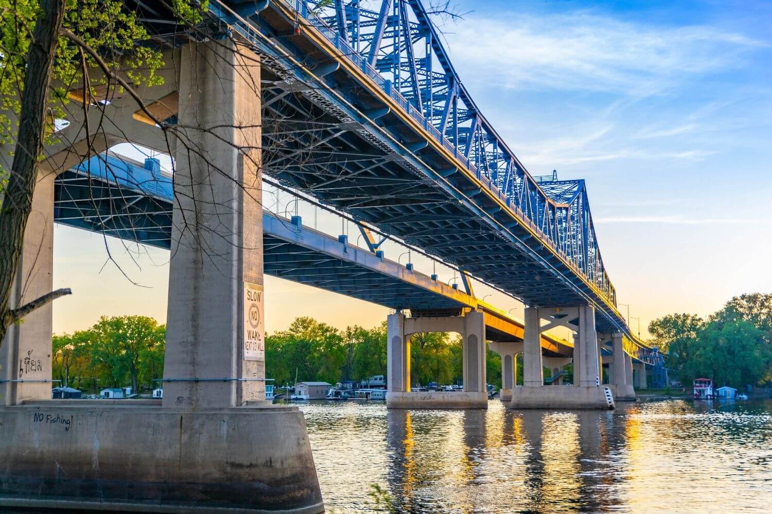 la crosse wisconsin's iconic bridges