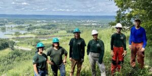 Mike-OBrien-far-right-with-the-WisCorps-crew-working-on-Mathy-Bluff-Prairie